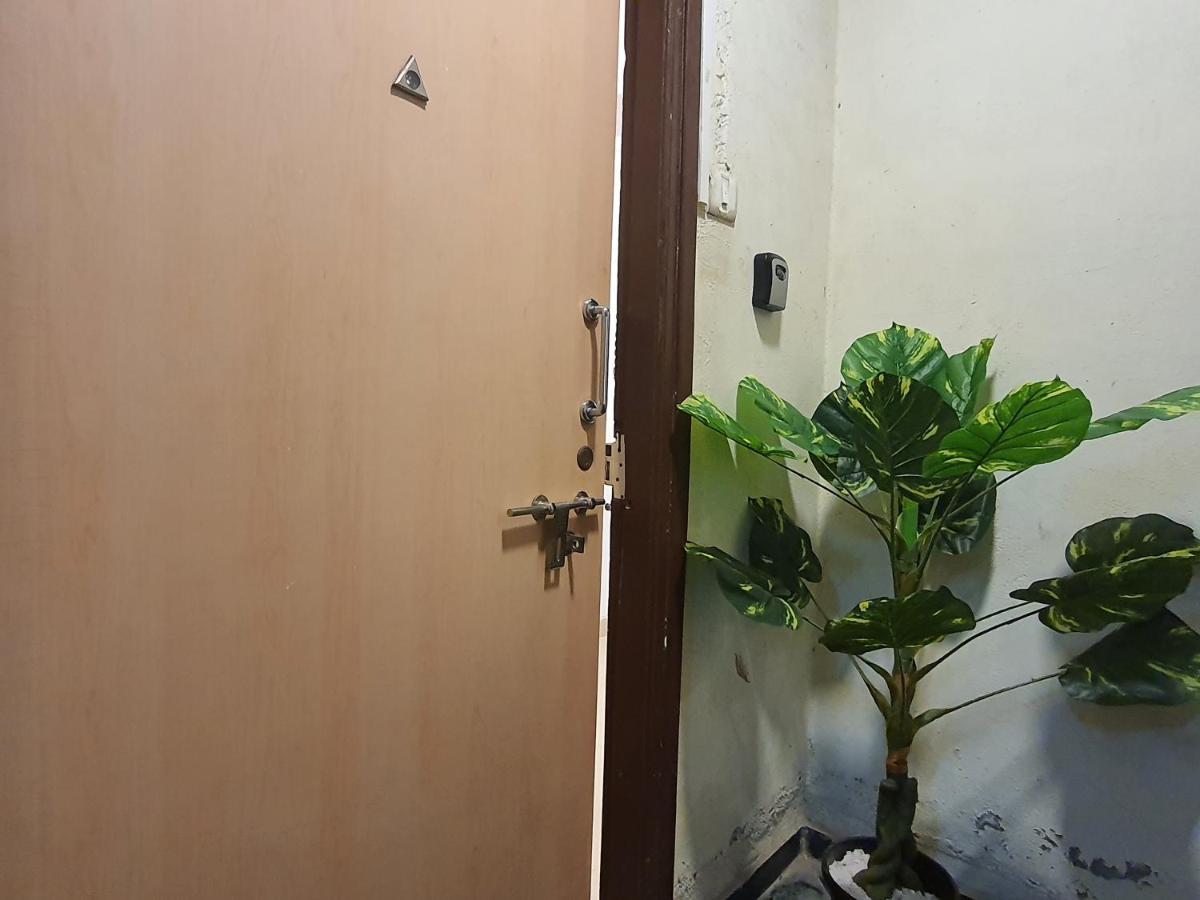 Osi Apartments Perry Cross Bandra West Mumbai Bagian luar foto